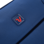 Средний чемодан Roncato Evolution 417422/83